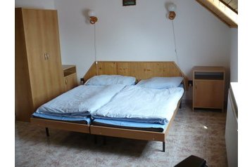 Словакия Privát Trávnica, Екстериор